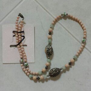 Boutique Pink Beaded Necklace